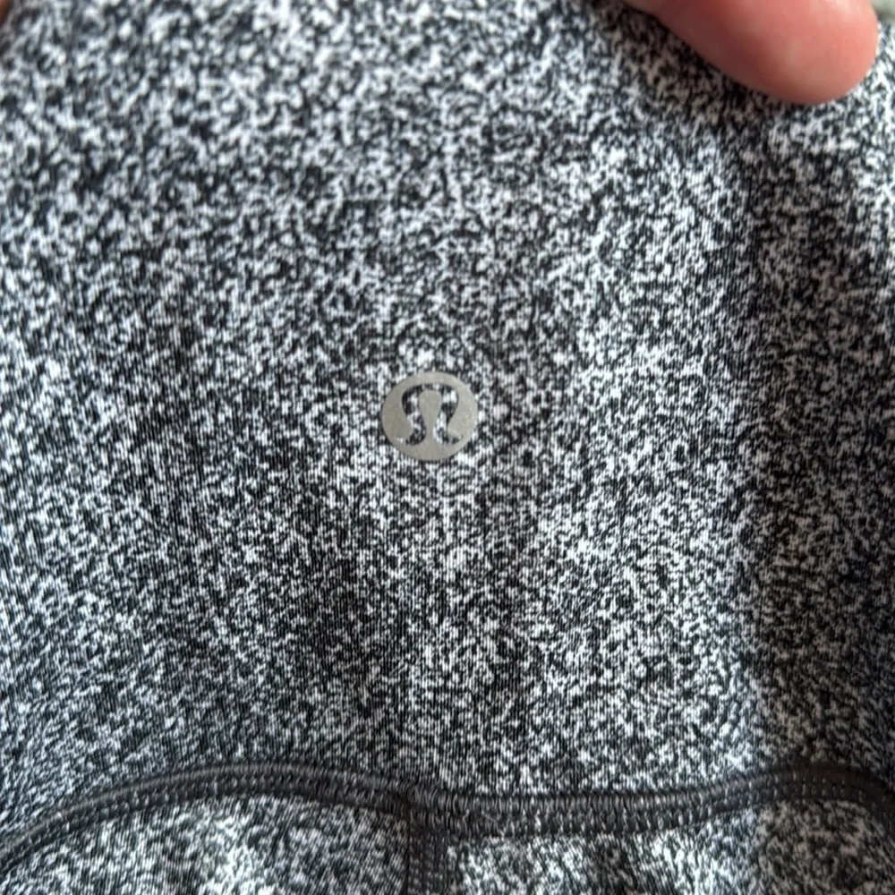 Lululemon Wunder Under Leggings - Picture 8 of 11